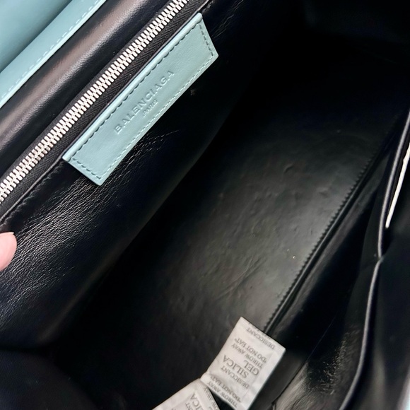 Balenciaga Le Dix - Picture 9 of 12